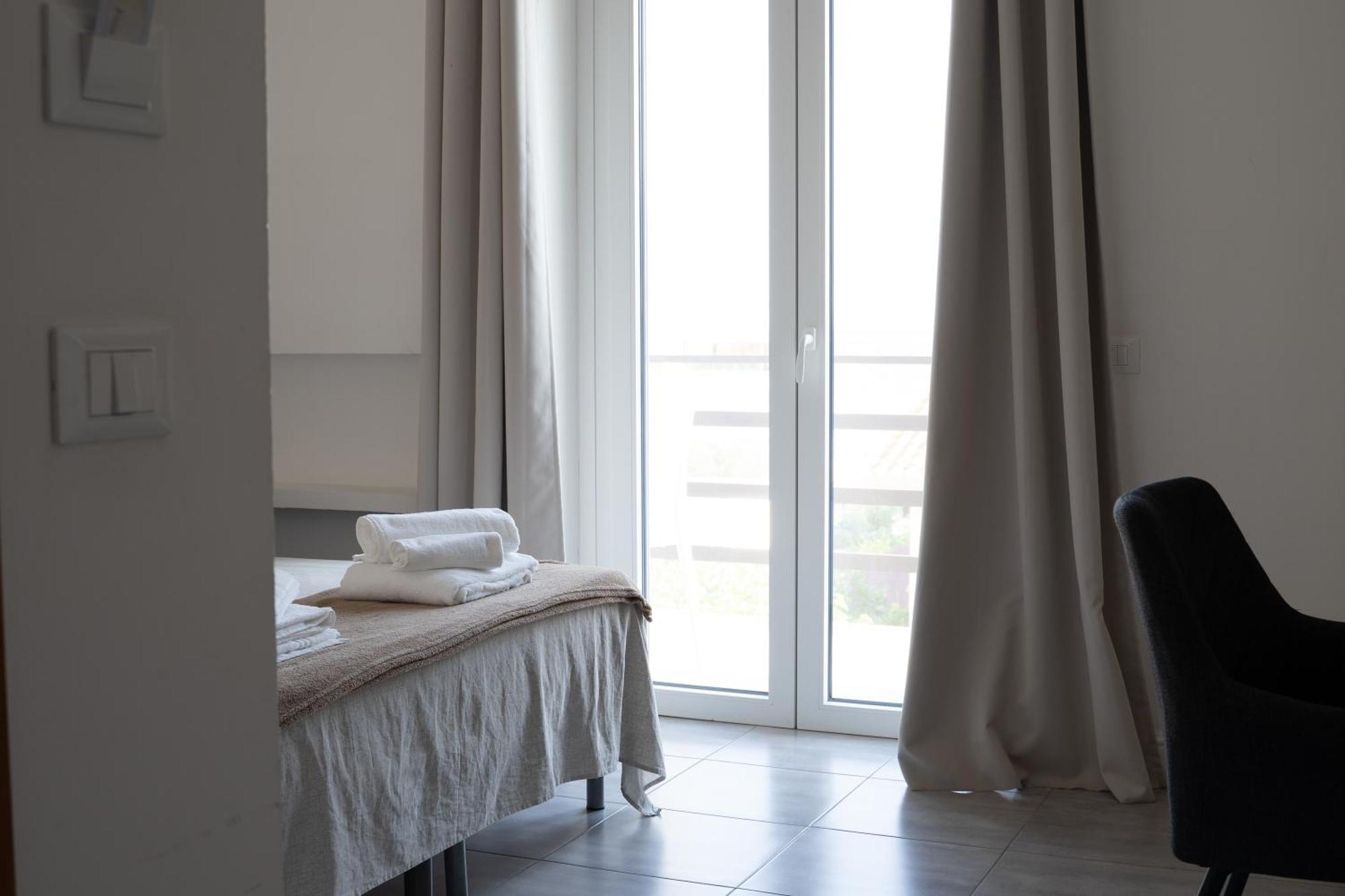 Villa Angela Suite Tarent Zewnętrze zdjęcie