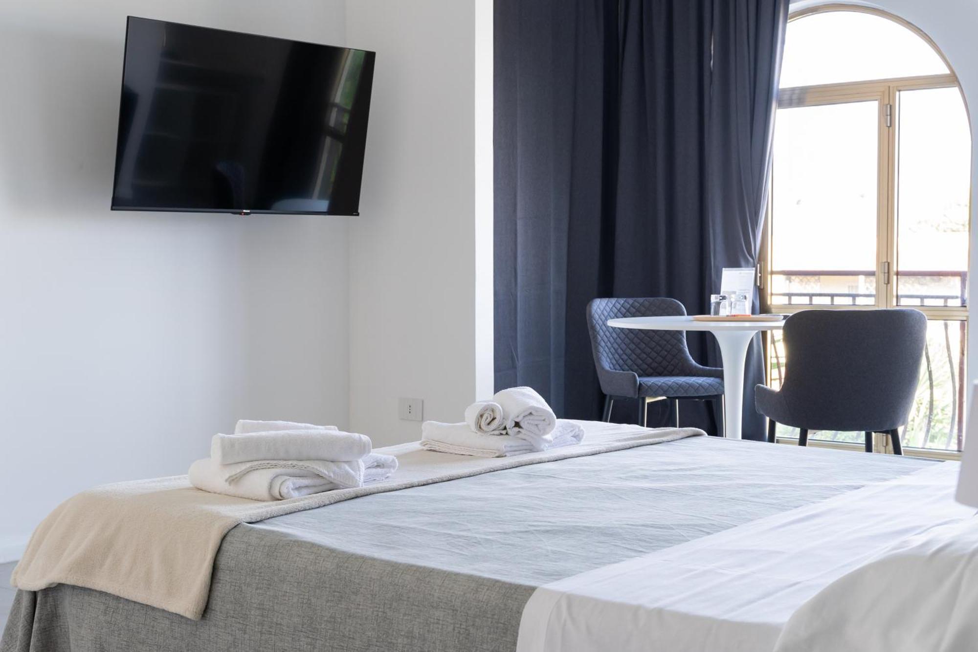 Villa Angela Suite Tarent Zewnętrze zdjęcie