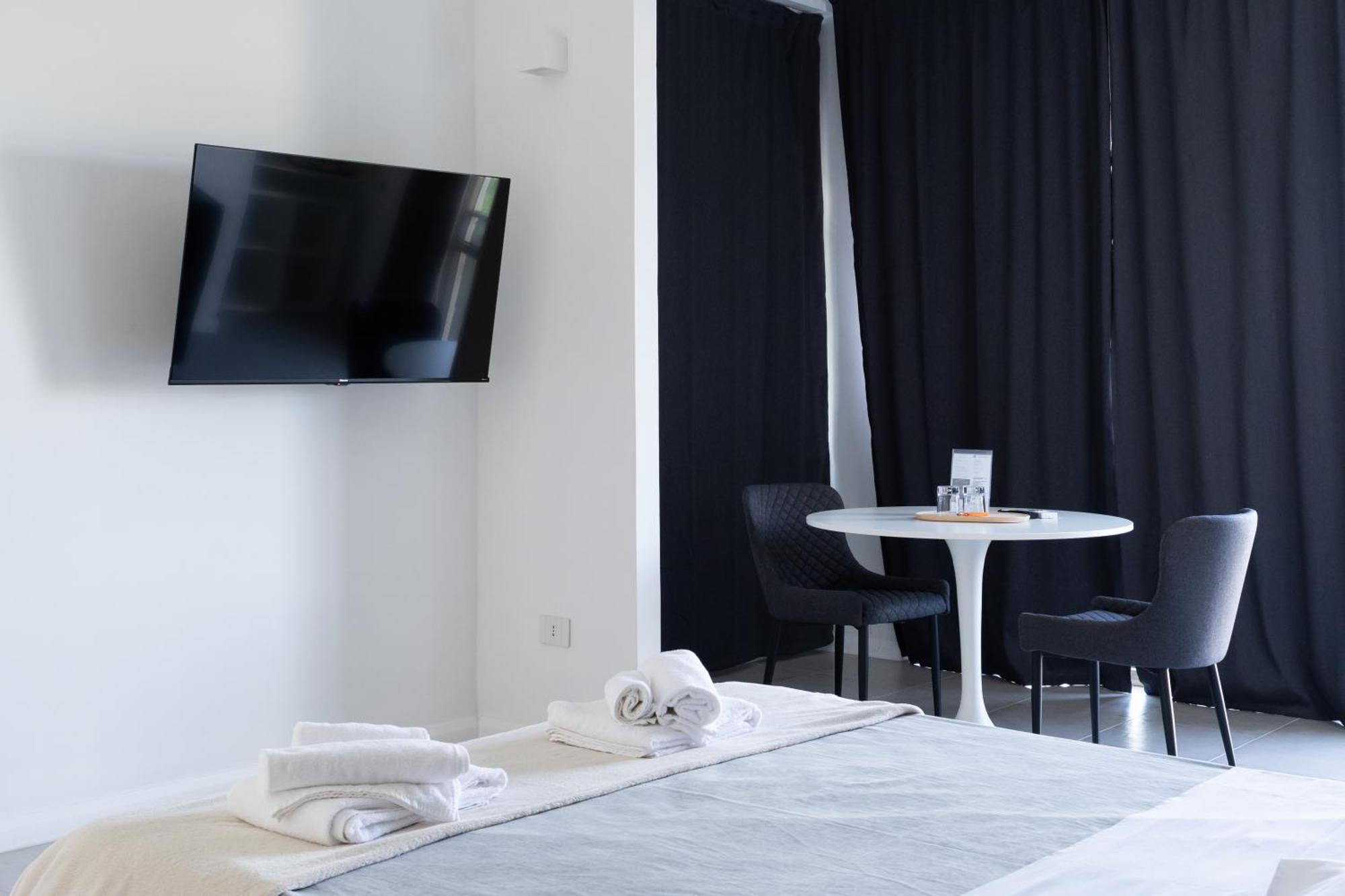 Villa Angela Suite Tarent Zewnętrze zdjęcie