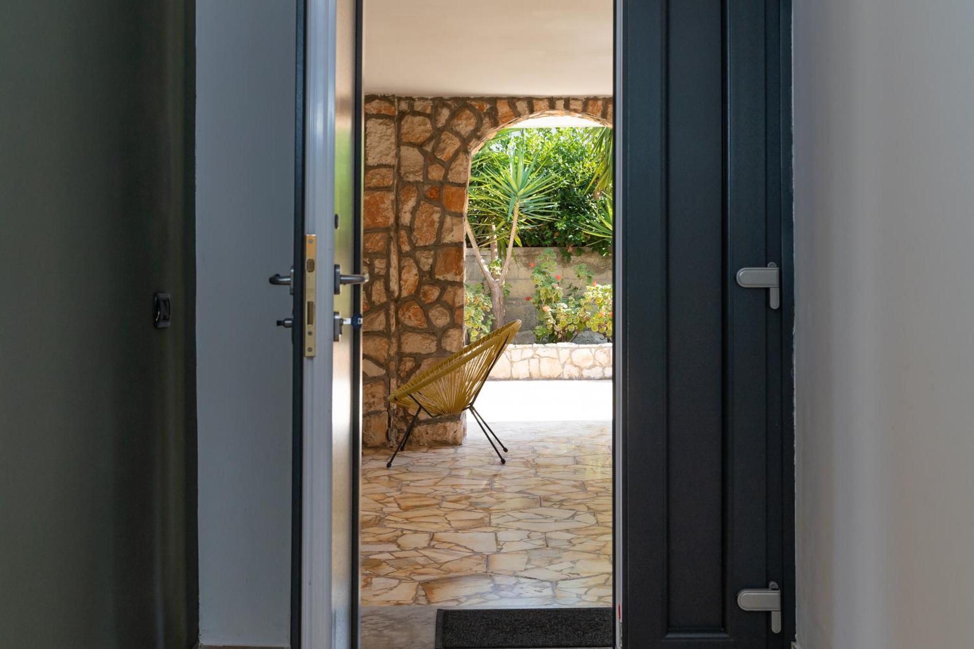 Villa Angela Suite Tarent Zewnętrze zdjęcie